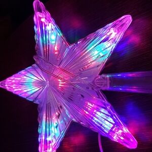 Christmas LED Star Tree Topper 9.5 Inch 24 Colors w/7 Modes Battery Operated